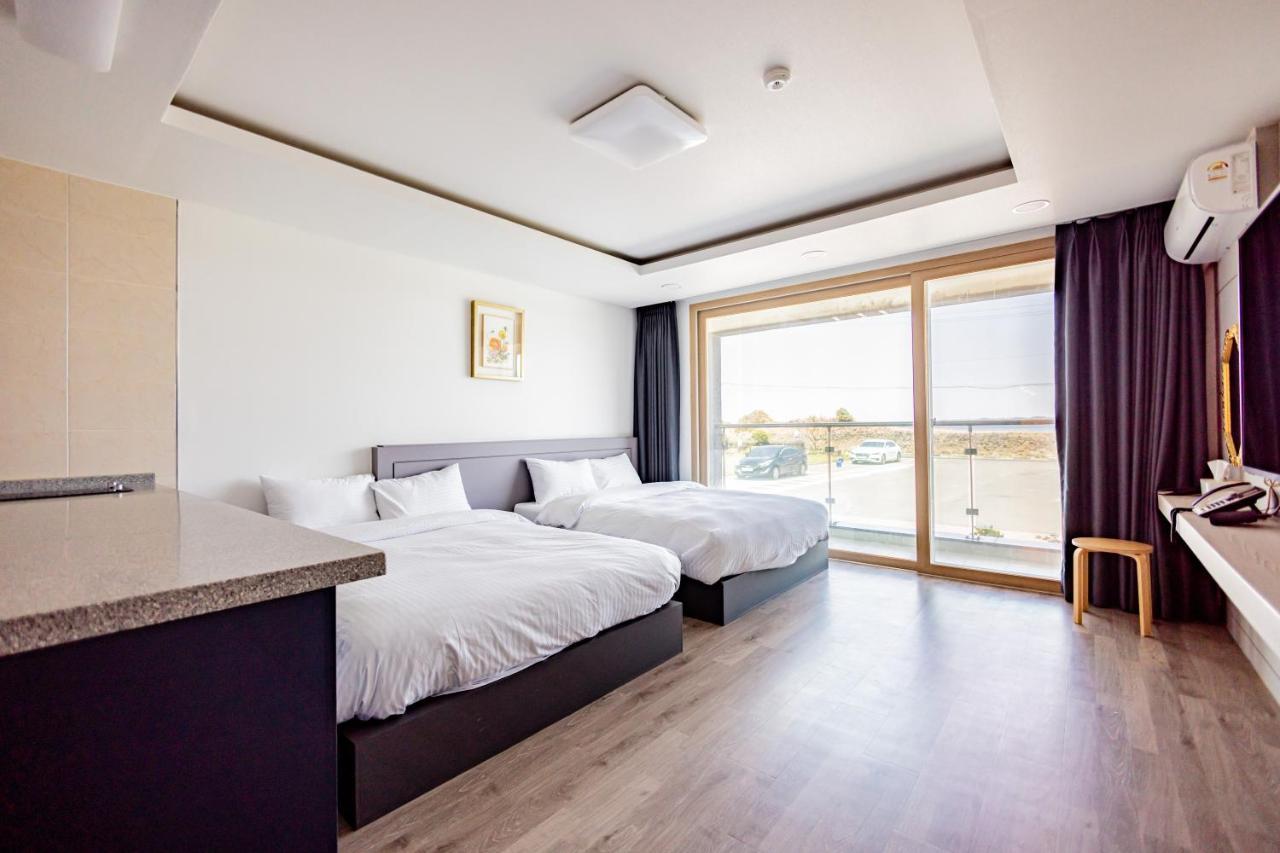 Jeju Arumdaun Resort Sihung-ni Ngoại thất bức ảnh