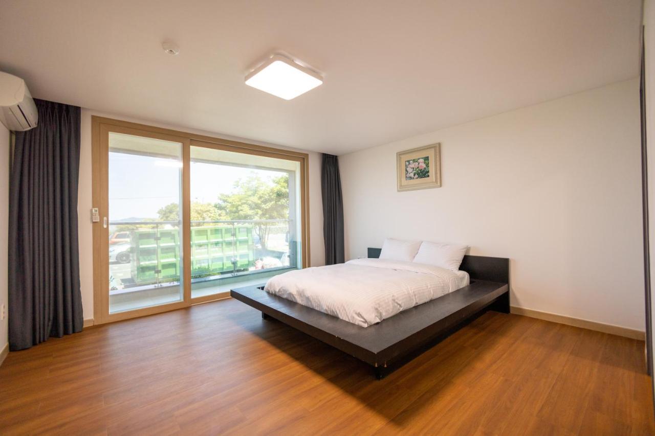 Jeju Arumdaun Resort Sihung-ni Ngoại thất bức ảnh