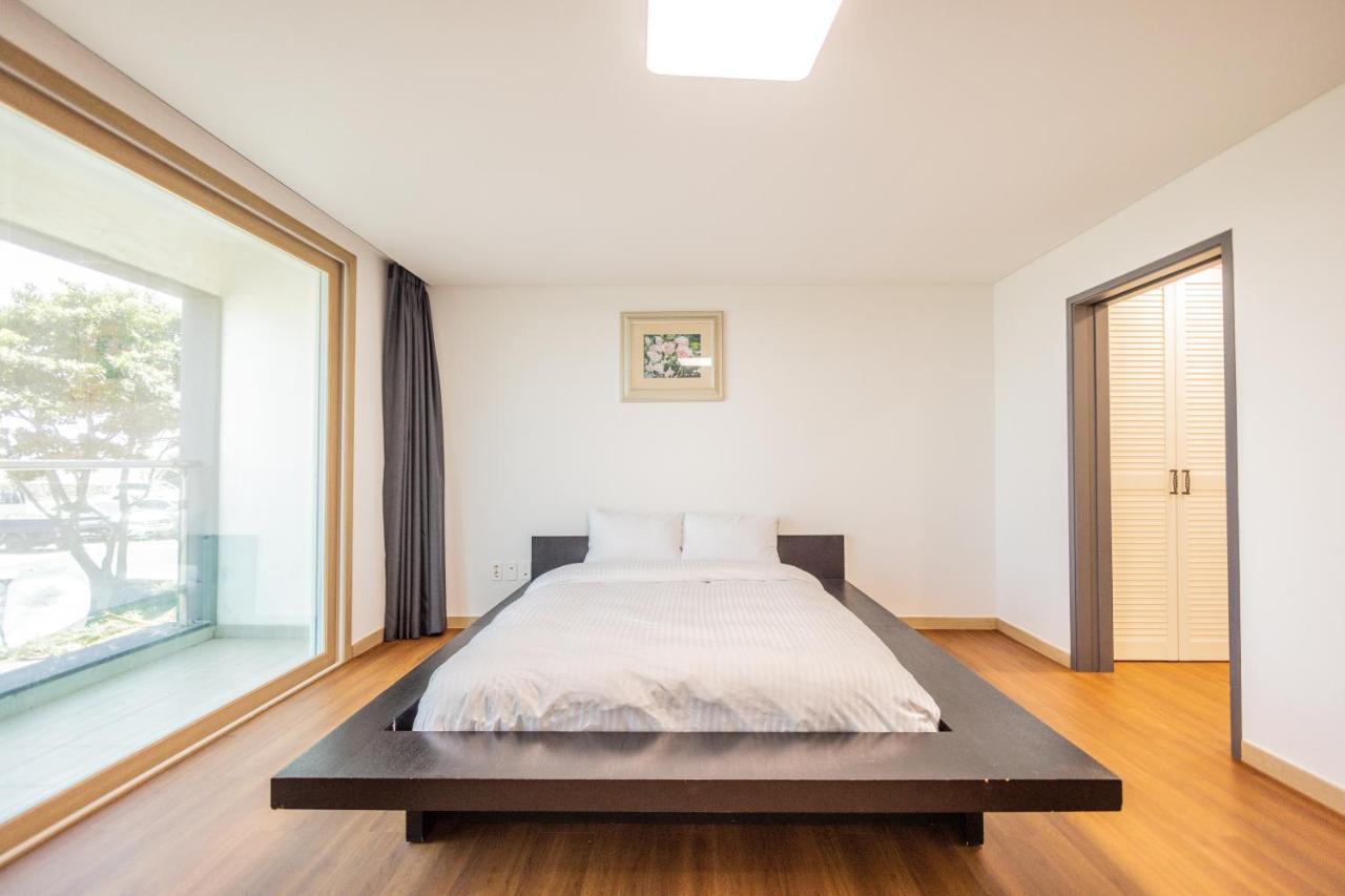 Jeju Arumdaun Resort Sihung-ni Ngoại thất bức ảnh