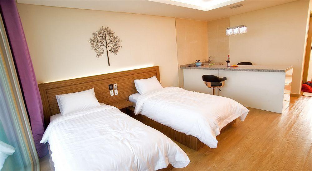 Jeju Arumdaun Resort Sihung-ni Ngoại thất bức ảnh